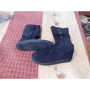 New UGG Black Knit Button-Up Mid-Calf-slouch Boots